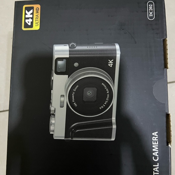 4K Digital Camera for Photography Autofocus 48MP Vlogging Camera for YouTube - Picture 6 of 8